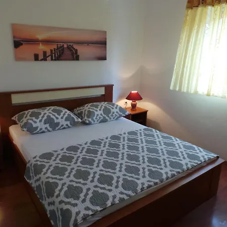 With A Parking Space Valbandon, - 15386 Apartment Fazana