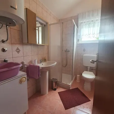 Apartment With A Parking Space Valbandon, - 15386 Fazana