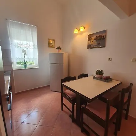 With A Parking Space Valbandon, - 15386 Apartment