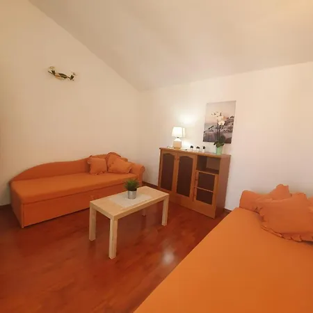 Apartment With A Parking Space Valbandon, - 15386 *