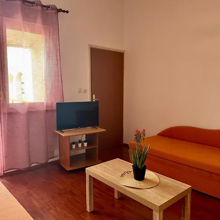 Apartment With Parking Space Valbandon, - 15386 Fazana